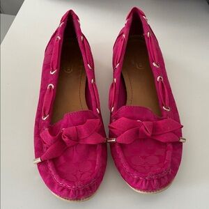 Coach Carisa loafer slide boat shoes signature C canvas bow berry pink